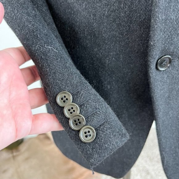 Armani Cashmere Dark Gray Blazer Men's - Picture 3 of 10